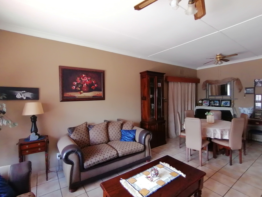 4 Bedroom Property for Sale in Stilfontein Ext 4 North West